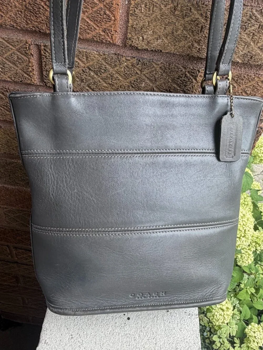 COACH Vintage Tribeca USA Y2K 90s Rare Pewter Gray Bucket Zip Shoulder Bag Tote